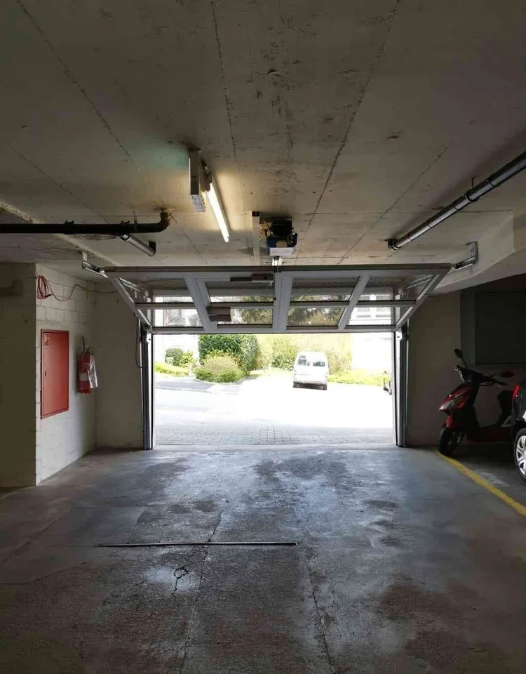 Autoabstellplatz in Tiefgarage