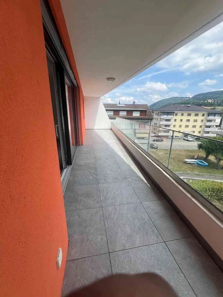 Magnifique appartement moderne de 2.5 pièces avec grande terrasse