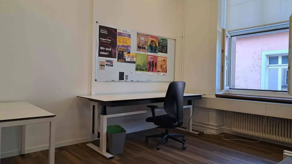 Möbliertes Büro nähe Bahnhof für 1 - 4 Arbeitsplätze