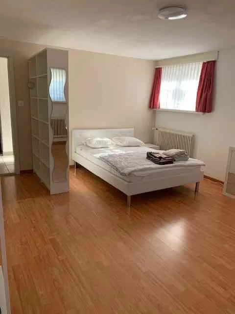 1-Zimmerwohnung möbliert