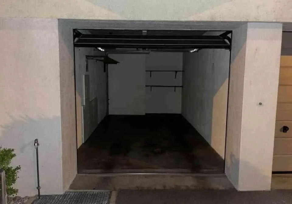 [1XX] MIETEN Einzelgarage Basel St Johann / Ryffstrasse: Parkplatz
