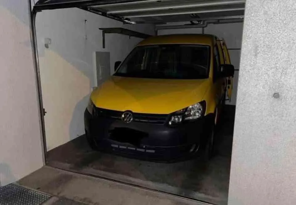 [1XX] MIETEN Einzelgarage Basel St Johann / Ryffstrasse: Parkplatz
