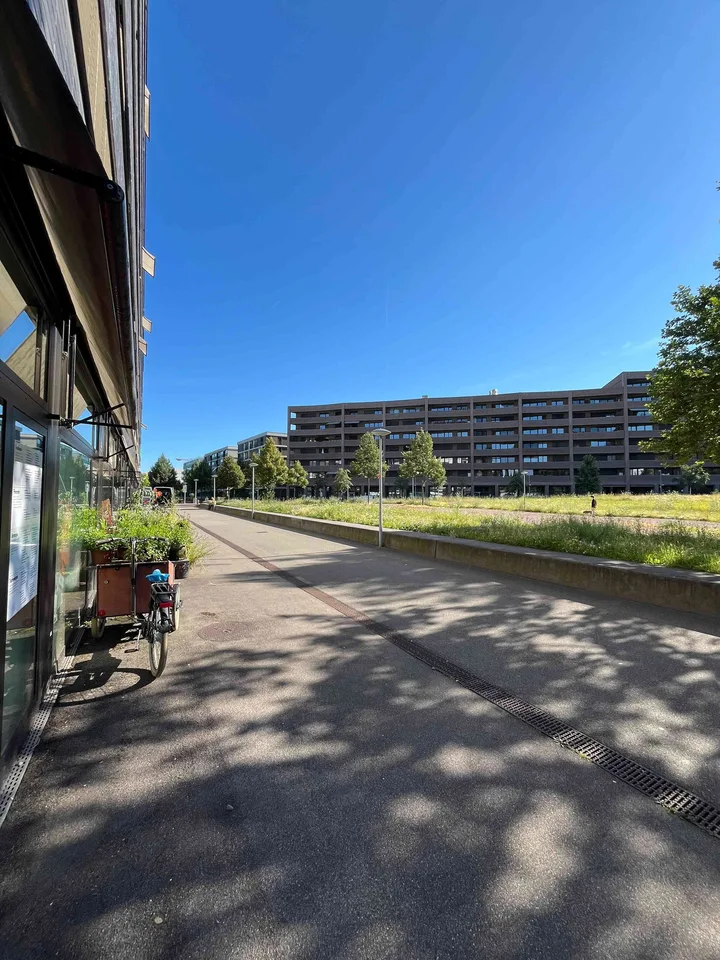 Modernes Büro im Erlenmattquartier inkl. Einrichtung