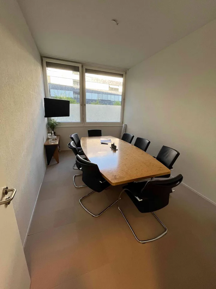 Modernes Büro im Erlenmattquartier inkl. Einrichtung
