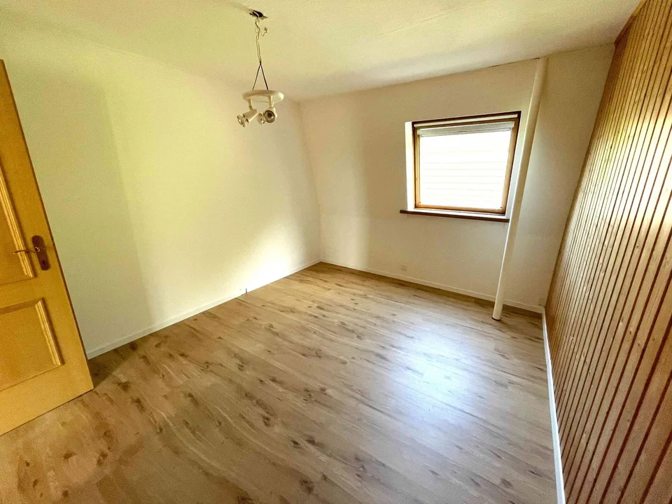 6.5 Zimmer Einfamilienhaus zu vermieten