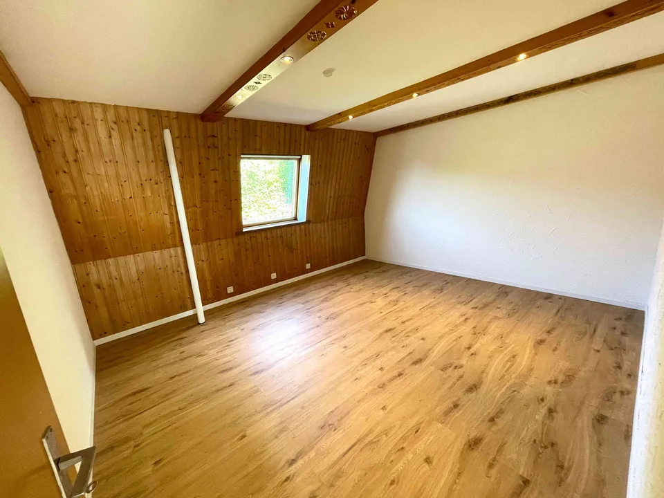 6.5 Zimmer Einfamilienhaus zu vermieten
