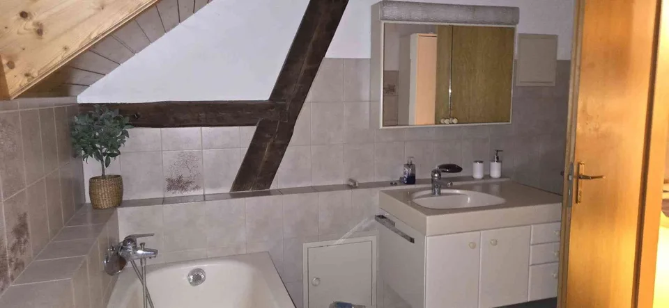 Kopie 2.5 Zimmer Dachwohnung an ruhiger und Zentraler Lage