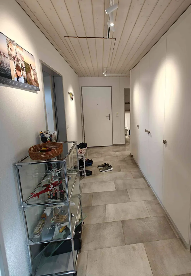 Zentral & charmant: 4.5-Zimmer-Dachwohnung mit 2 Parkplätzen
