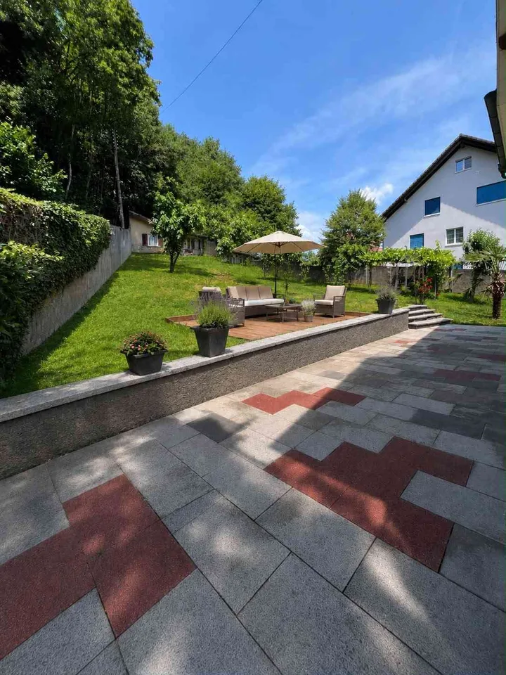 Charmantes 5-Zimmer-Einfamilienhaus mit riesigem Garten