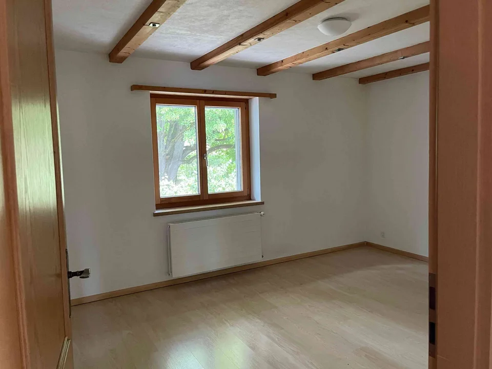 Grosszügige 5-Zimmerwohnung idyllisch auf Bauernhof