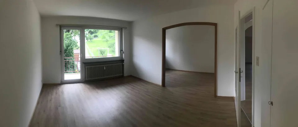 Helle 3.5 Zimmer Wohnung im 2. Obergeschoss