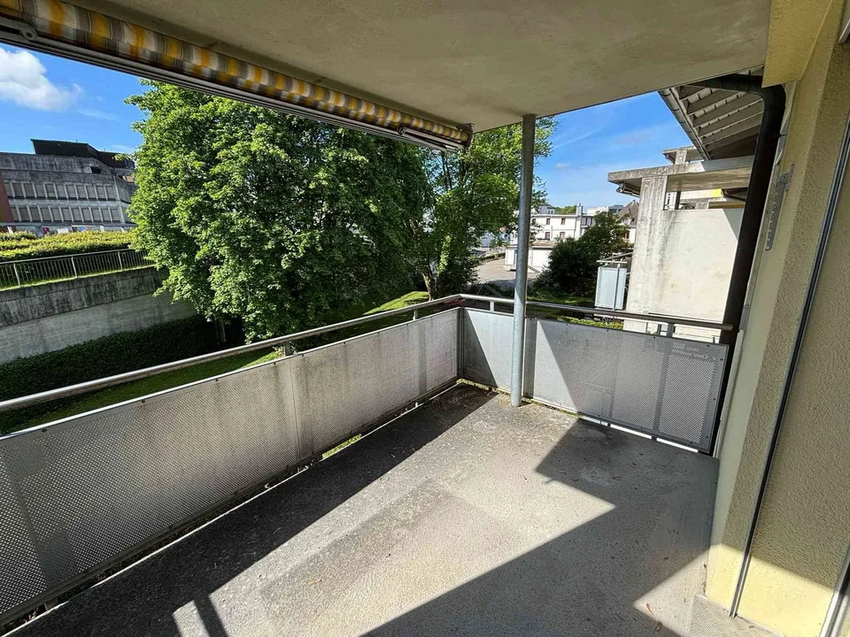 Attraktive 4 Zimmer-Wohnung zentral in der nähe der Altstadt