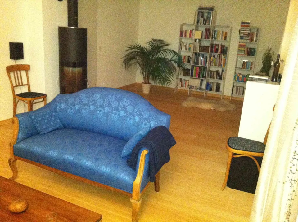 Maisonett-Wohnung in Haus mit schönem Garten, Nähe Bahnhof