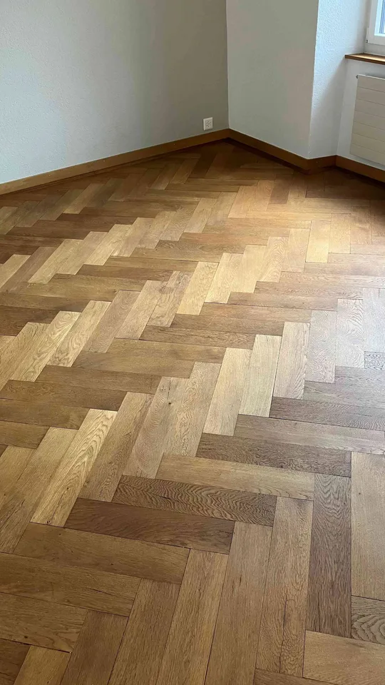 Maisonett-Wohnung in Haus mit schönem Garten, Nähe Bahnhof