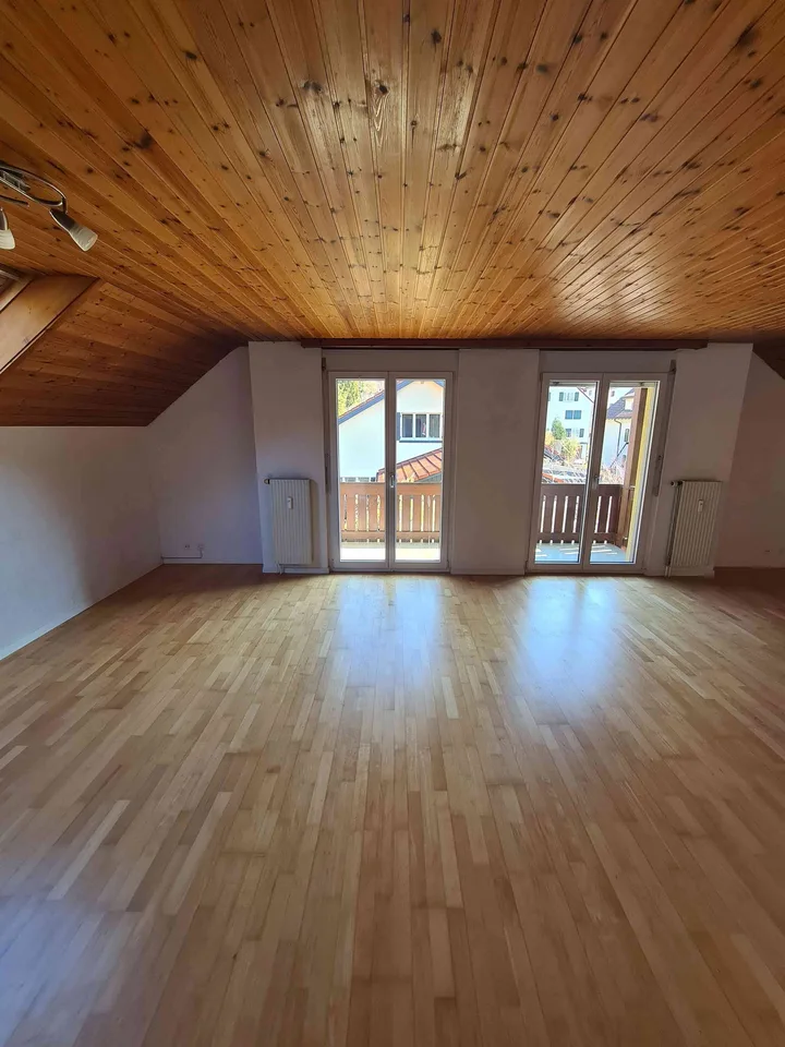 Dachwohnung 2.5 Zimmer