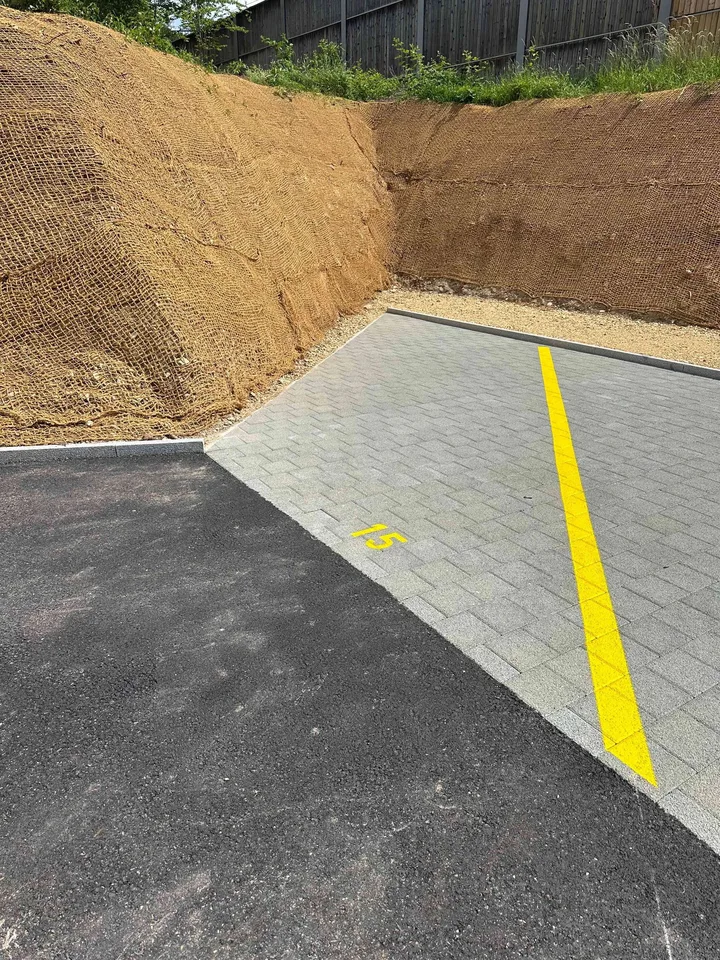 Eckparkplatz