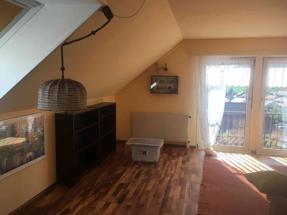 3 Zimmer - Dachwohnung