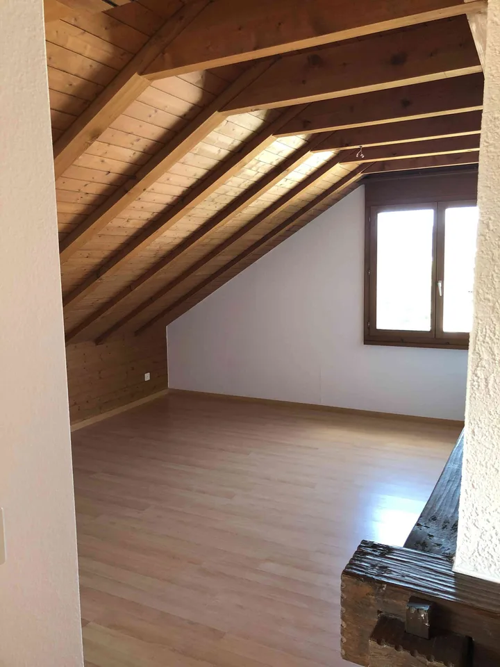 Dachwohnung in Hausen AG