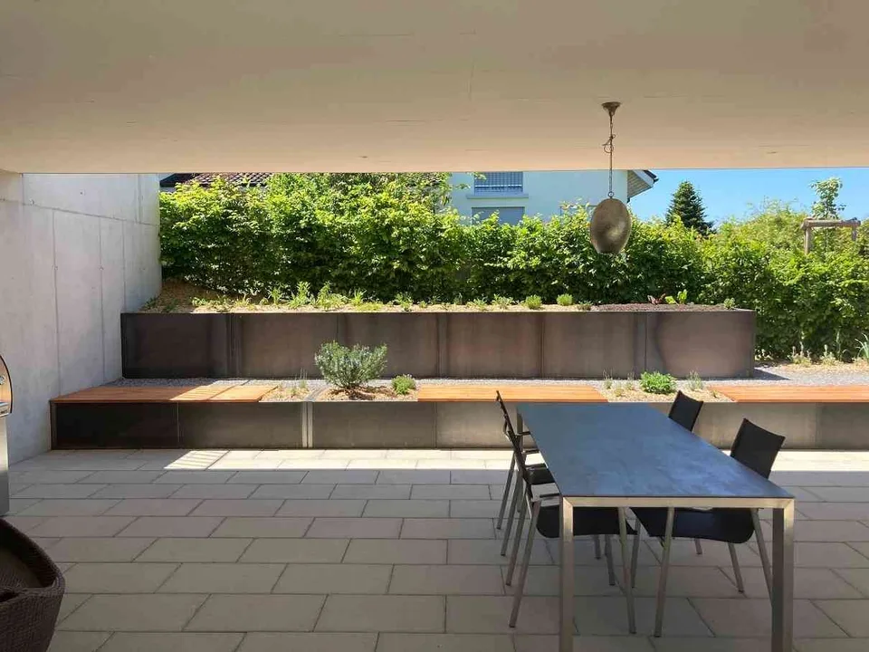 Moderne 3.5-Zimmer Gartenwohnung