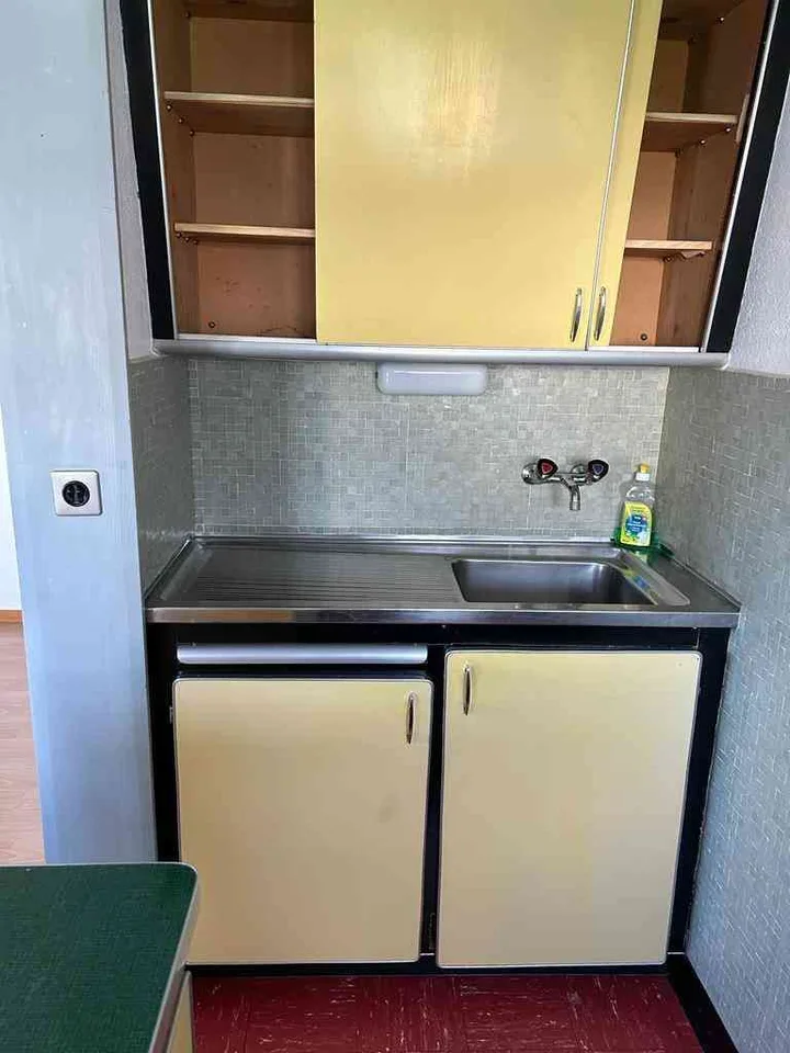 Zu vermieten schön möbliertes 2 Zimmer-Apartment