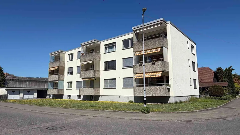 Schöne, gemütliche 4,5-Zimmer-Wohnung mit Balko
