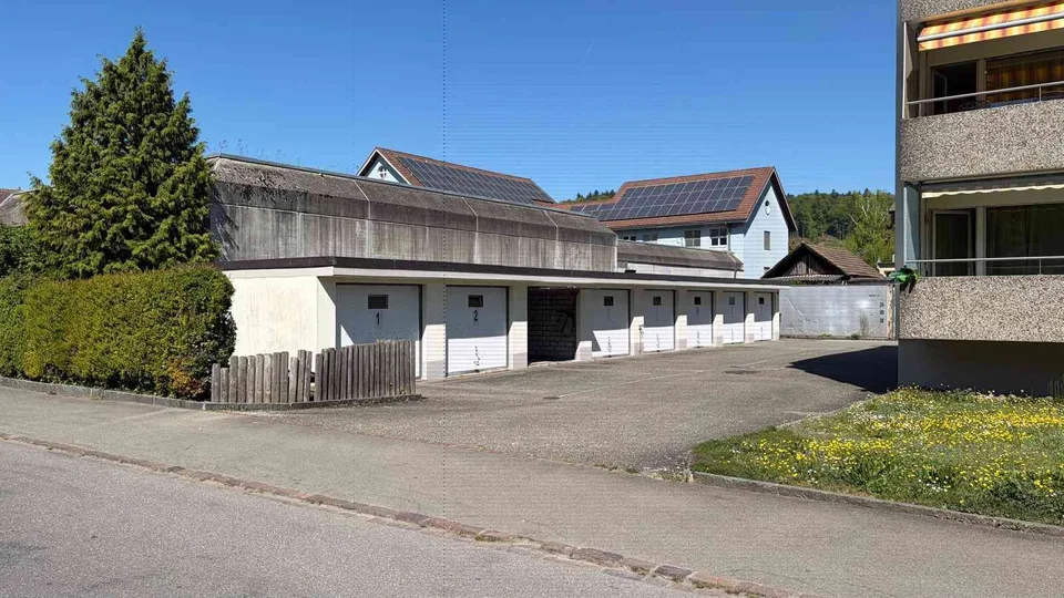 Schöne, gemütliche 4,5-Zimmer-Wohnung mit Balko