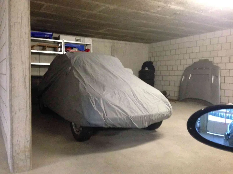 H14 P12 Autoeinstellhallenplatz