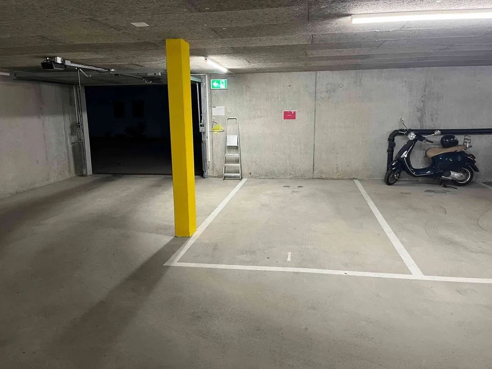 Tiefgaragenplatz