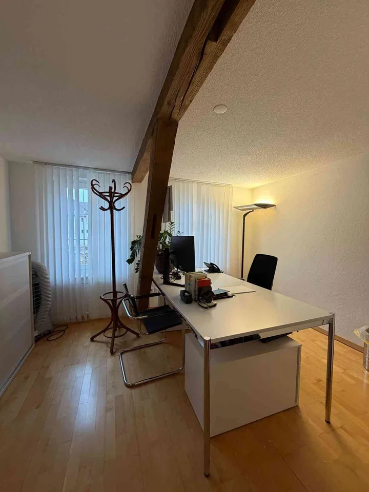 3x3 Büros/Zimmer auf 3. Etagen