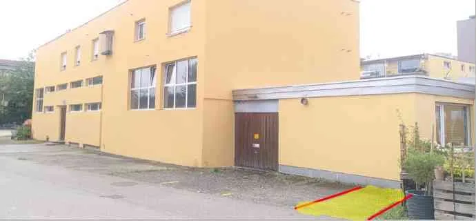 Kleinparkplatz 4.0x2.5m