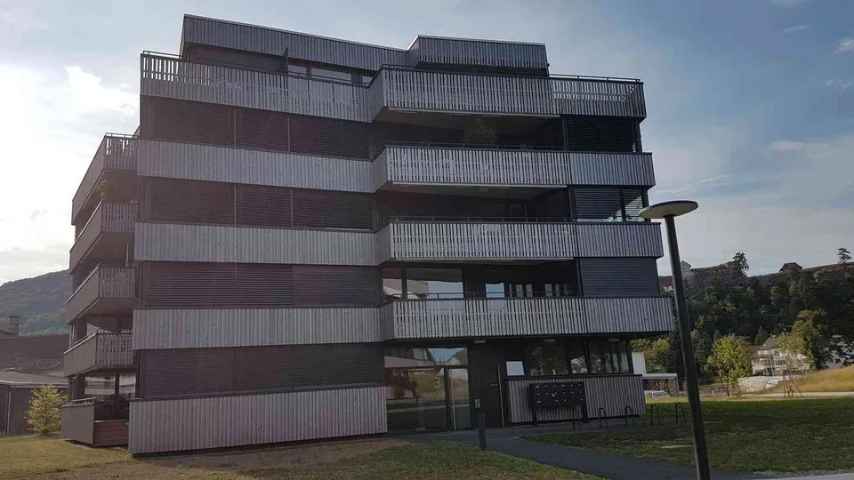 Einstellhallenplatz ab sofort zu vermieten