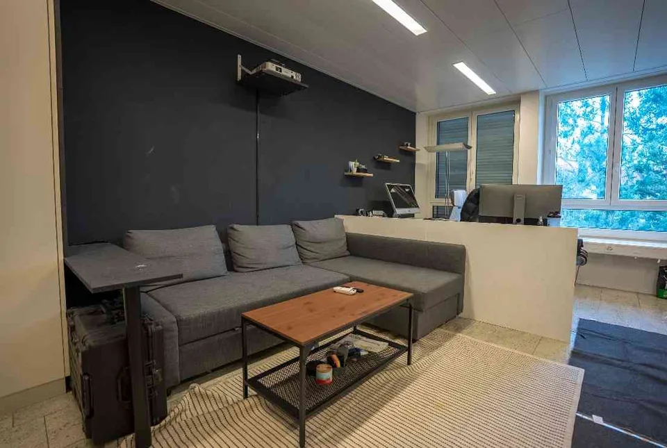 1-Zimmer-Büro direkt am Banhof Aarau