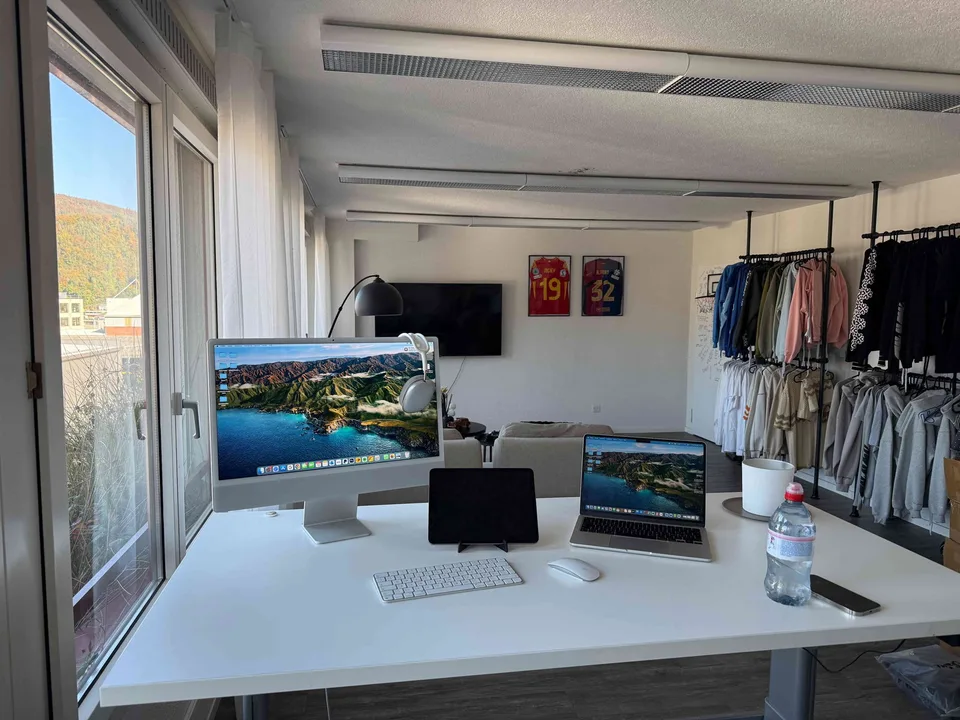 Modernes Büro in zentraler Lage von Lausen