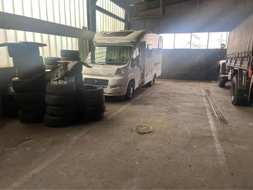 [1XX] MIETEN Hallen Parkplatz für Camper/Bus/Van/PW bei Bahnhof Olten