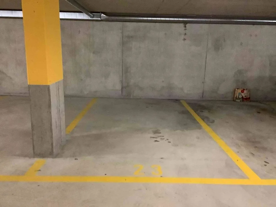 Tiefgaragenparkplatz