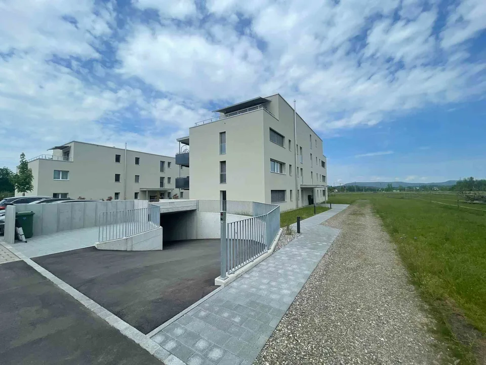 Einstellhallenplätze in Kölliken zu vermieten