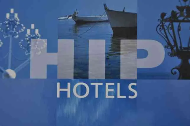 DAILY / WEEKLY RATES - TOP HOTEL ALTERNATIVE' - HEART of our OLD TOWN'