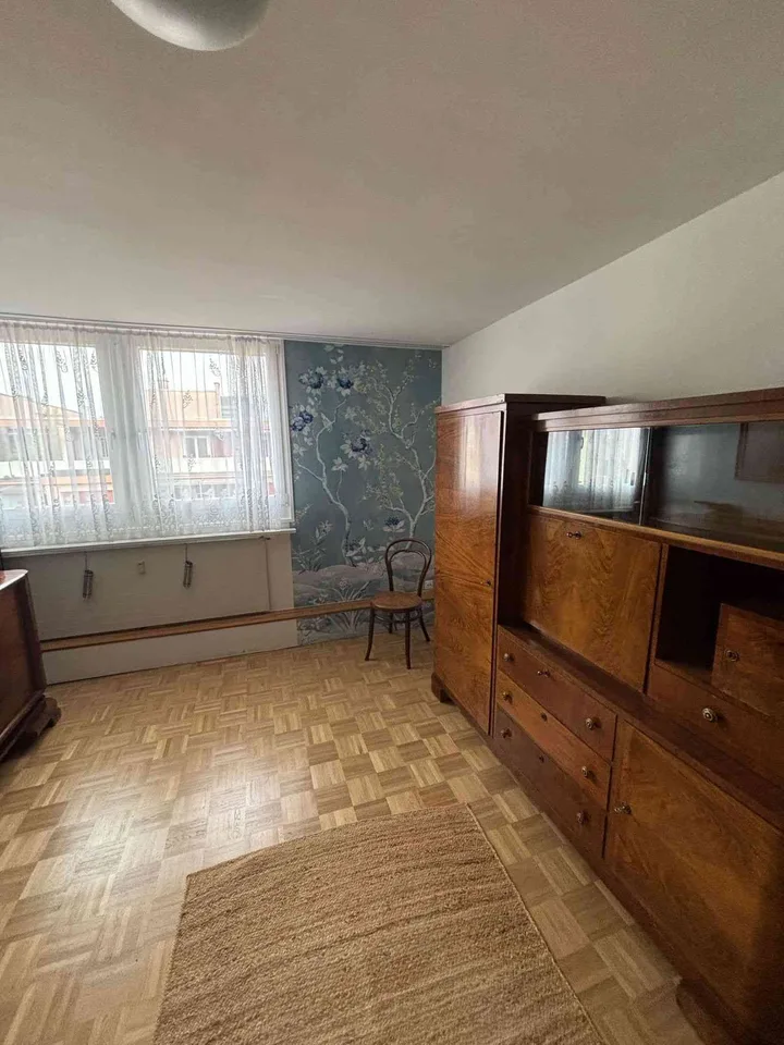 Sonnige und neu renovierte möblierte 3-Zimmer WG in Gundeli (EN/DE)