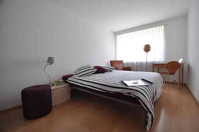 8' walk to Marktplatz - top 'birdsong bijou' 2 bed 160 180 wm 2750
