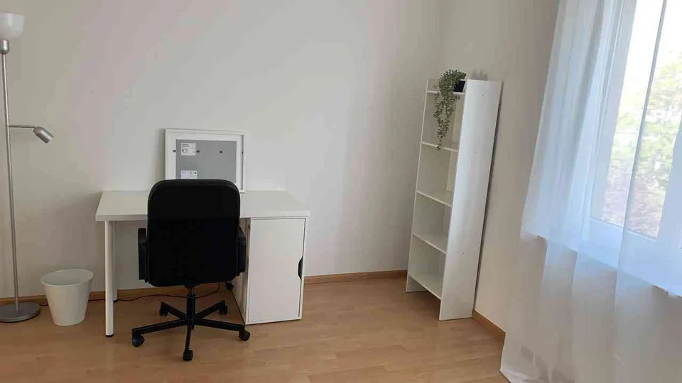 Möbliertes WG-Zimmer S3 Spalenring / Schützenmattpark