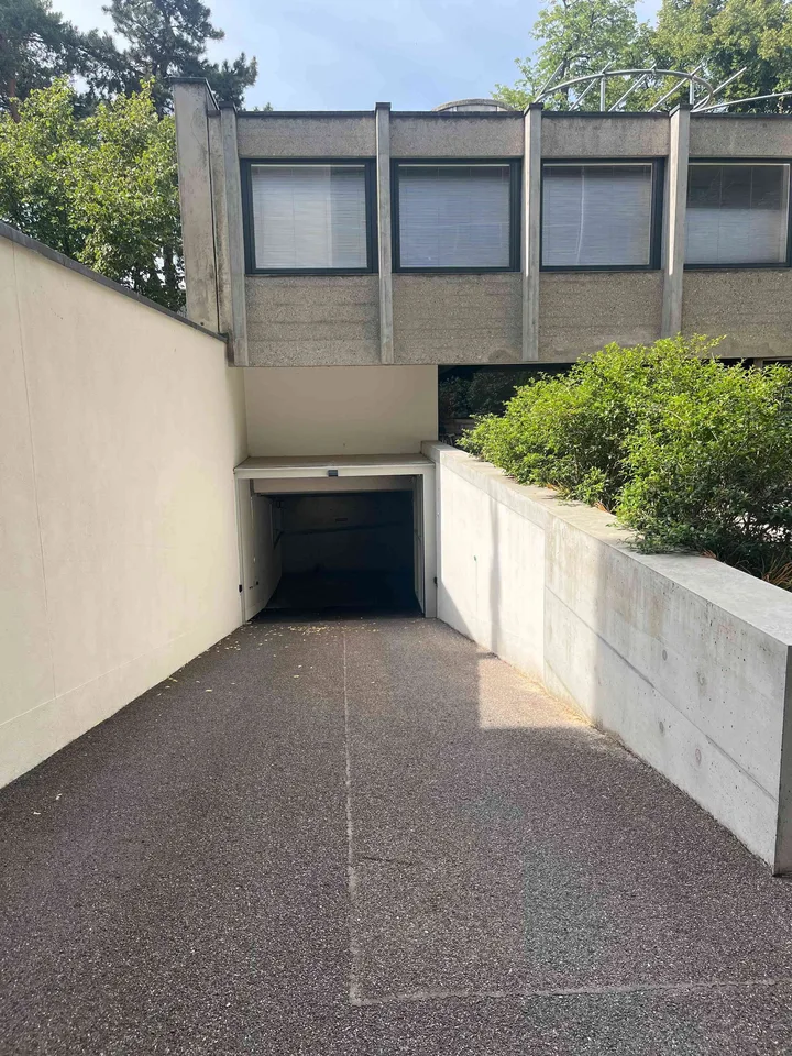 Tiefgarage in Basel