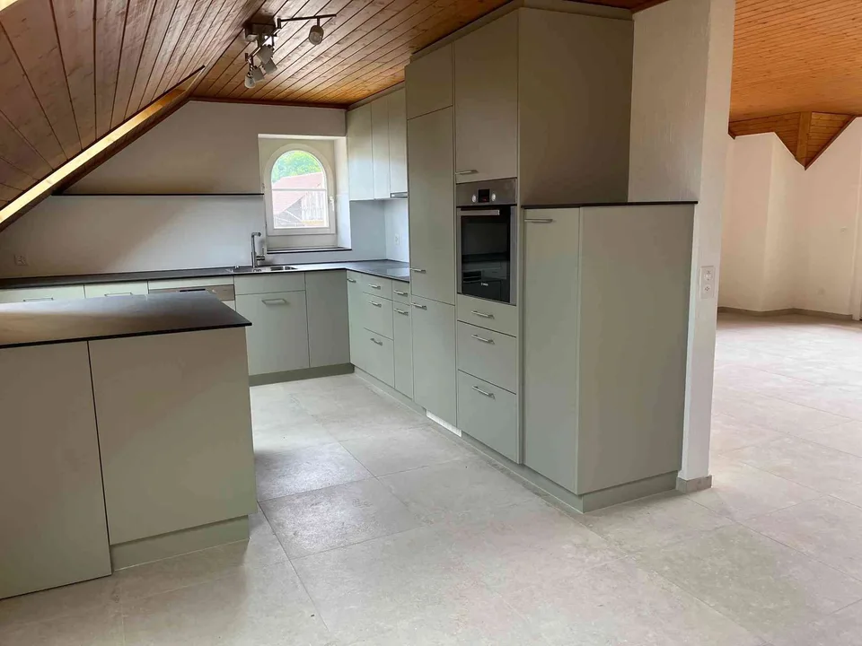 Neu renovierte 3.5 Wohnung in Laufen zu vermieten