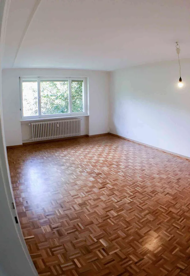 Sonnige 3-Zimmer-Altbauwohnung in ruhiger, grüner Umgebung – stadtnah