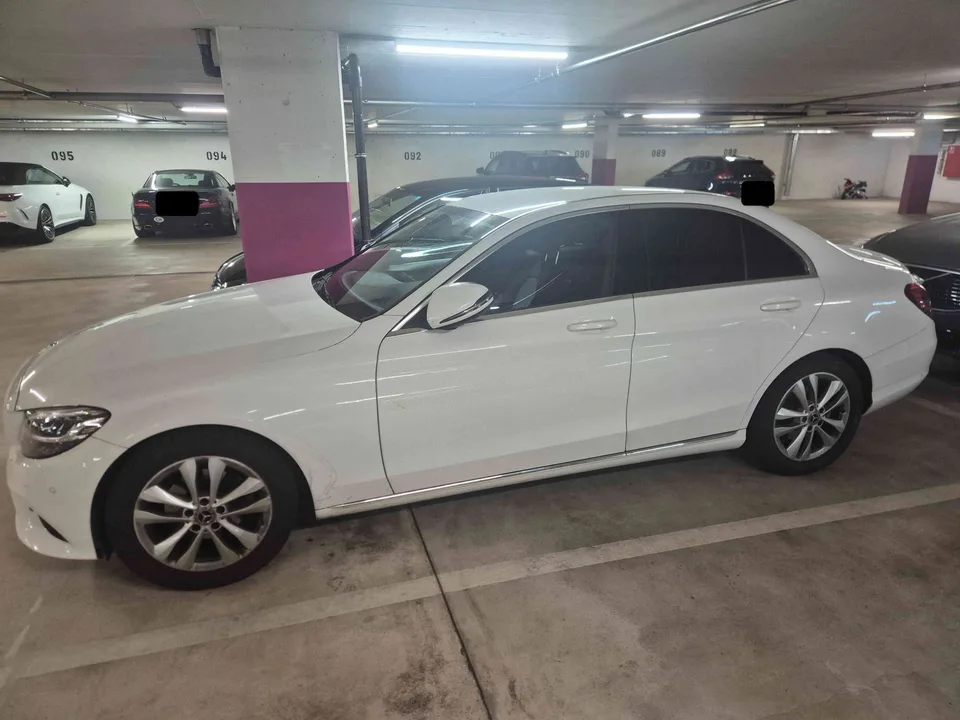Tiefgaragenparkplatz direkt gegenüber M-Parc Dreispitz