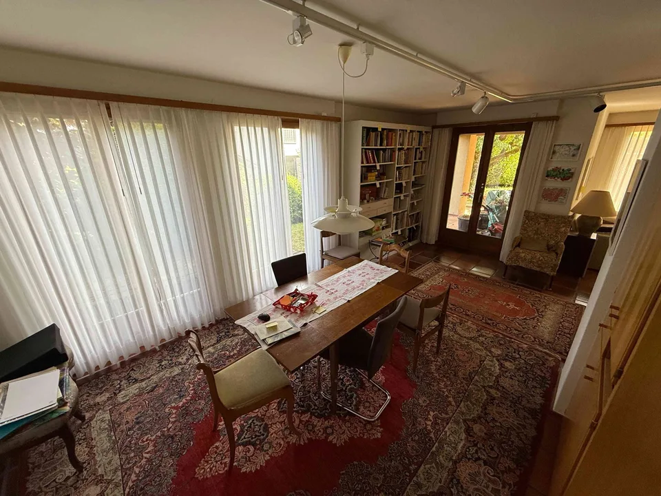 Grosses Einfamilenhaus