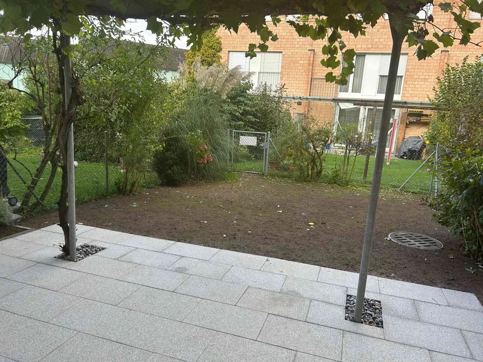 6 Zimmerwohnung mit Garten