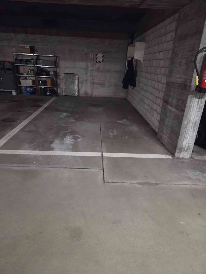Zentraler Einstellplatz in Reinach (BL) zu vermieten