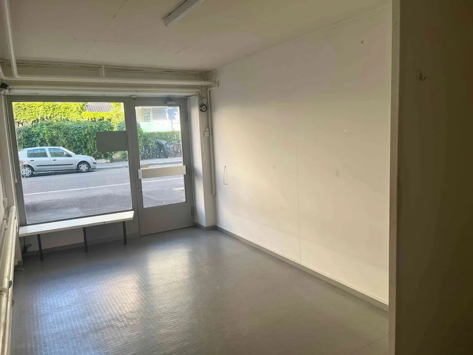 Räumlichkeiten für stilles Gewerbe Nähe Rhein