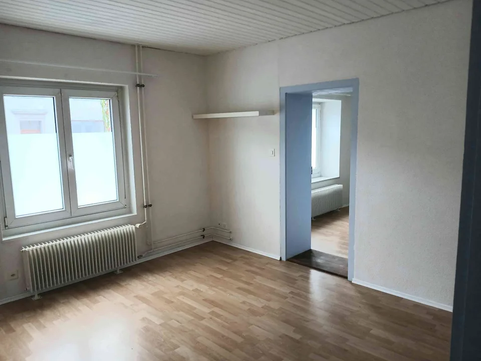 Schöne 2 Zimmerwohnung in Grellingen ab sofort