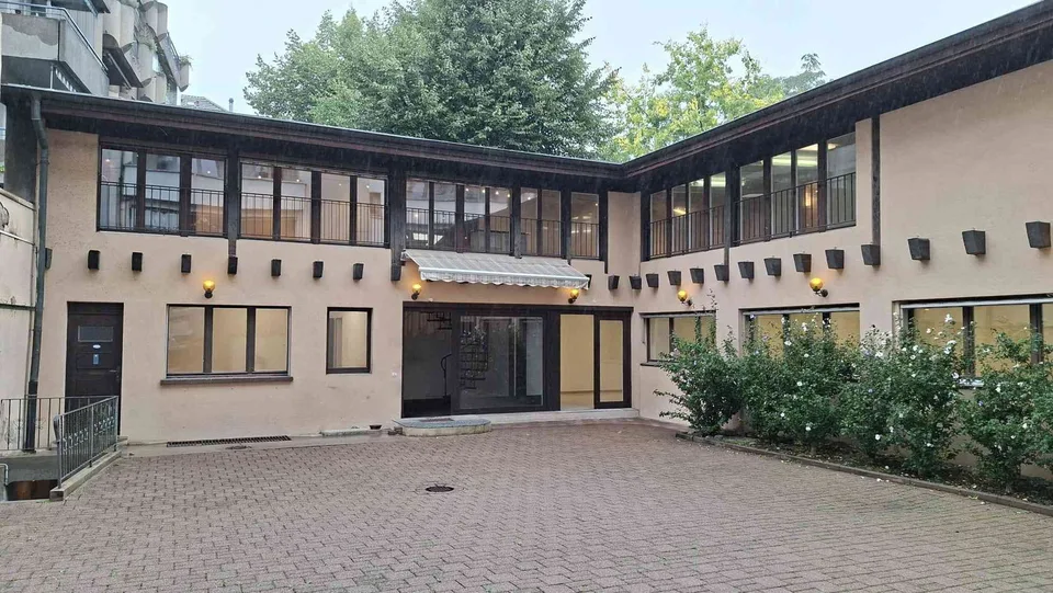 Atelier Raum in Kleinbasel nähe Messe mit Parkplatz